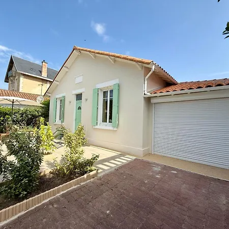 Charmante Maison Pour 4 A 6 Personnes A 200m Des Plages * サン・パレ・シュル・メール