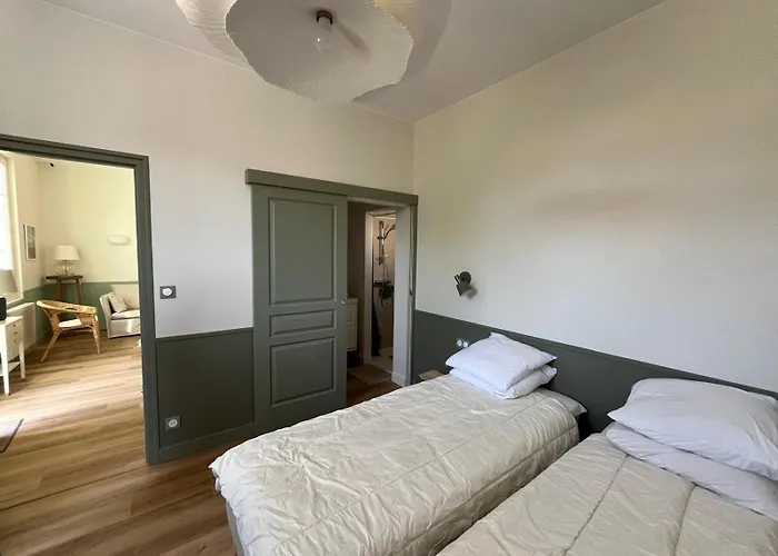 Charmante Maison Pour 4 A 6 Personnes A 200m Des Plages *