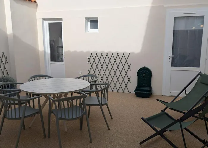 Charmante Maison Pour 4 A 6 Personnes A 200m Des Plages Holiday home Saint-Palais-sur-Mer